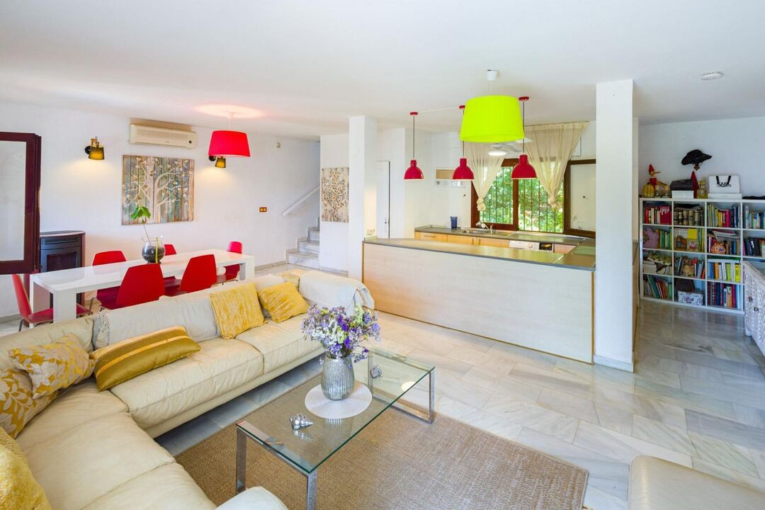 4 bedroom Townhouses for sale in Marbella – R5382316 4 bedroom Townhouses for sale in Marbella – R5382316