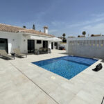 Villas de 3 dormitorios en venta en San Pedro de Alc�ntara – R5143783 Villas de 3 dormitorios en venta en San Pedro de Alc�ntara – R5143783