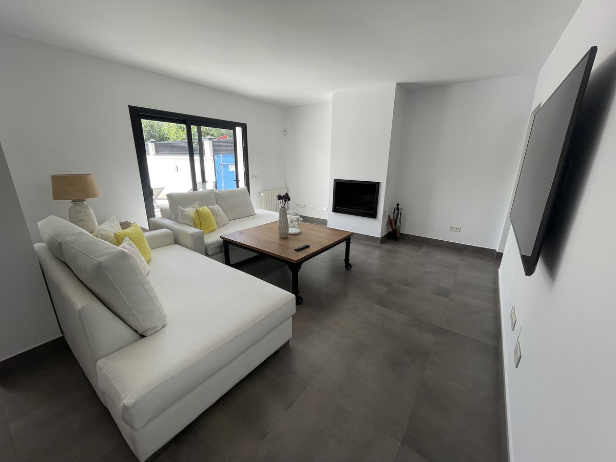 Villas de 3 dormitorios en venta en San Pedro de Alc�ntara – R5143783 Villas de 3 dormitorios en venta en San Pedro de Alc�ntara – R5143783