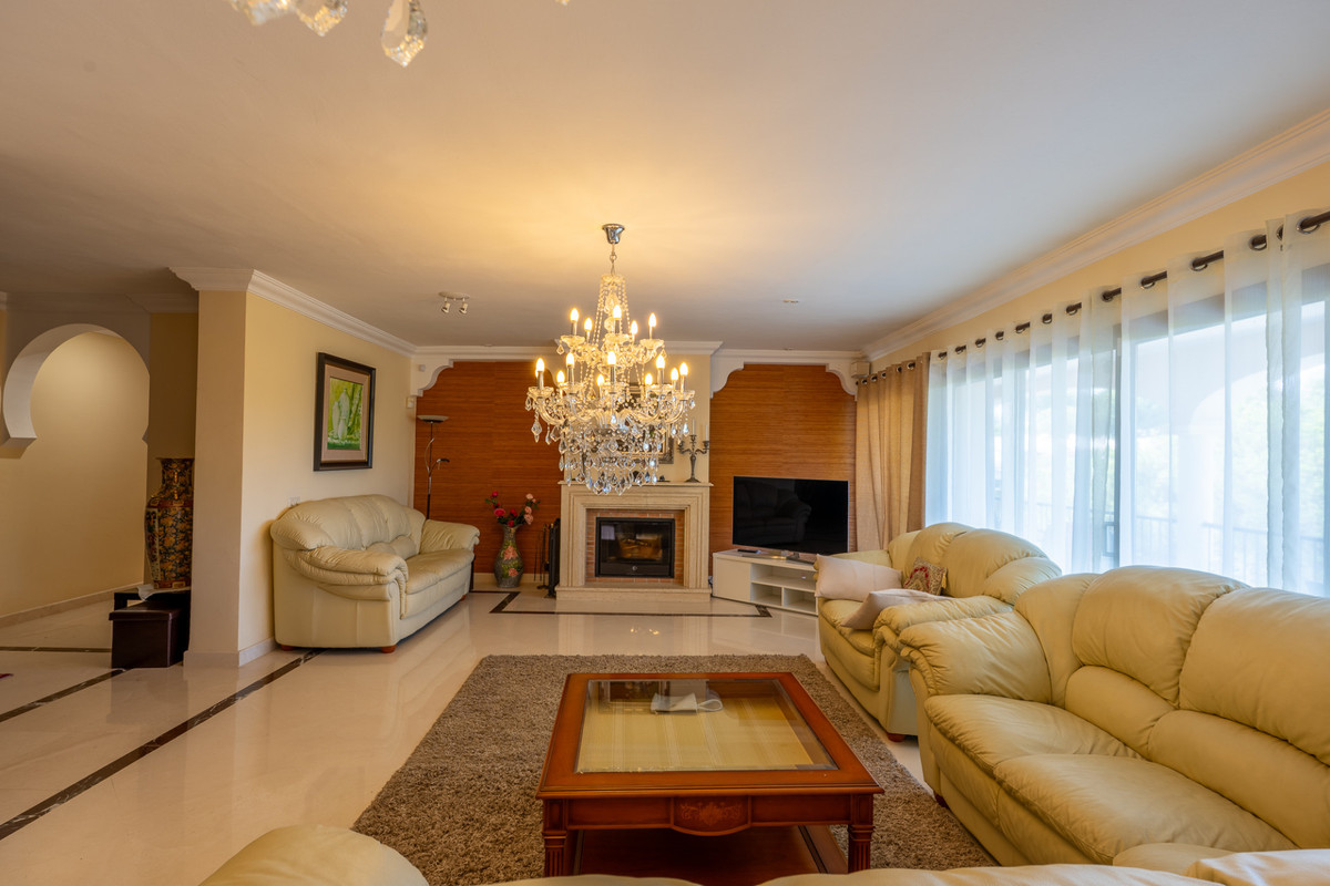 Villas de 8 dormitorios en venta en Benahavís – R5294299 Villas de 8 dormitorios en venta en Benahavís – R5294299