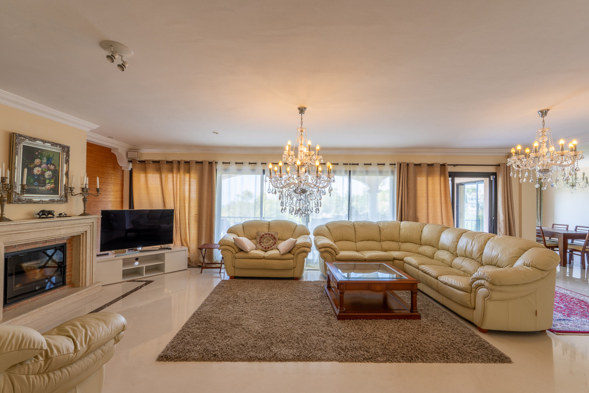 Villas de 8 dormitorios en venta en Benahavís – R5294299 Villas de 8 dormitorios en venta en Benahavís – R5294299