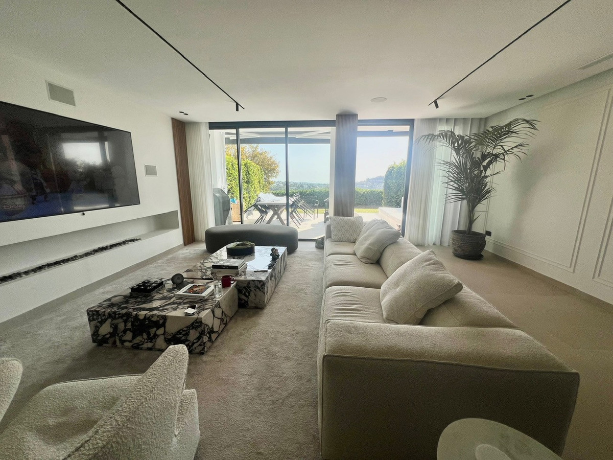 4 bedroom Townhouses for sale in Benahavís – R4675783 4 bedroom Townhouses for sale in Benahavís – R4675783