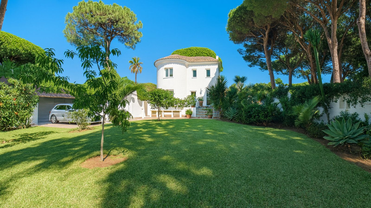 4 bedroom Villas for sale in El Rosario – R5387854 4 bedroom Villas for sale in El Rosario – R5387854