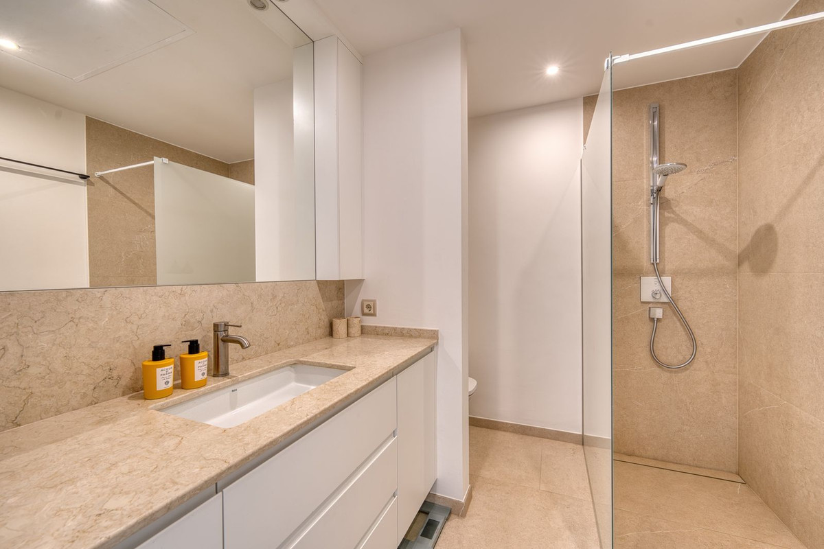 Aticos de 1 dormitorio en venta en Milla de Oro – R5353651 Aticos de 1 dormitorio en venta en Milla de Oro – R5353651