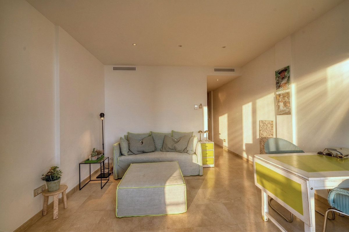 Aticos de 1 dormitorio en venta en Milla de Oro – R5353651 Aticos de 1 dormitorio en venta en Milla de Oro – R5353651