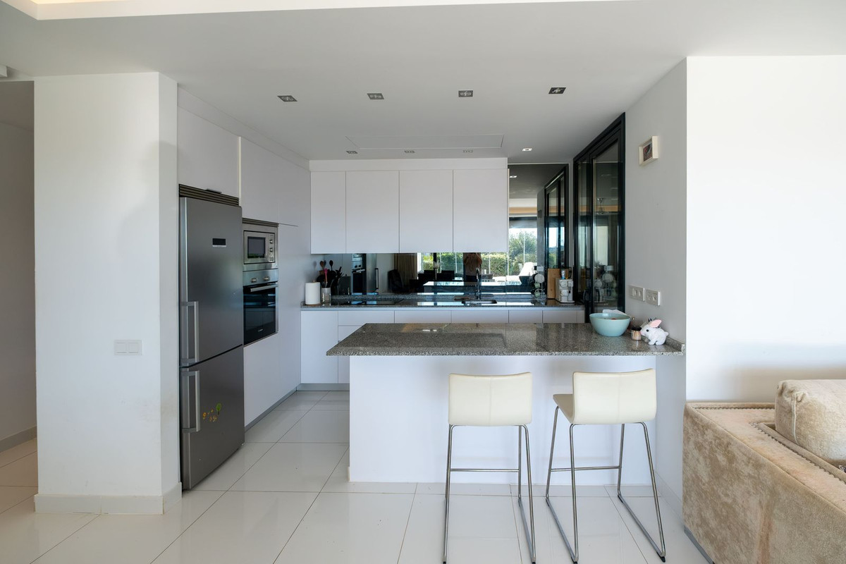 3 bedroom Apartments for sale in Benahav�s – R4272295 3 bedroom Apartments for sale in Benahav�s – R4272295