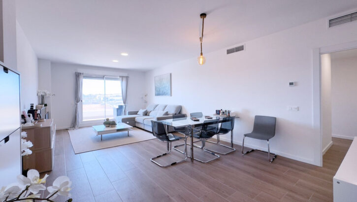 Apartamentos de 3 dormitorios en venta en Nueva Andalucía – R5228683 Apartamentos de 3 dormitorios en venta en Nueva Andalucía – R5228683 en