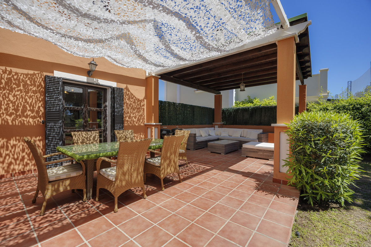 5 bedroom Villas for sale in Guadalmina Alta – R5379259 5 bedroom Villas for sale in Guadalmina Alta – R5379259