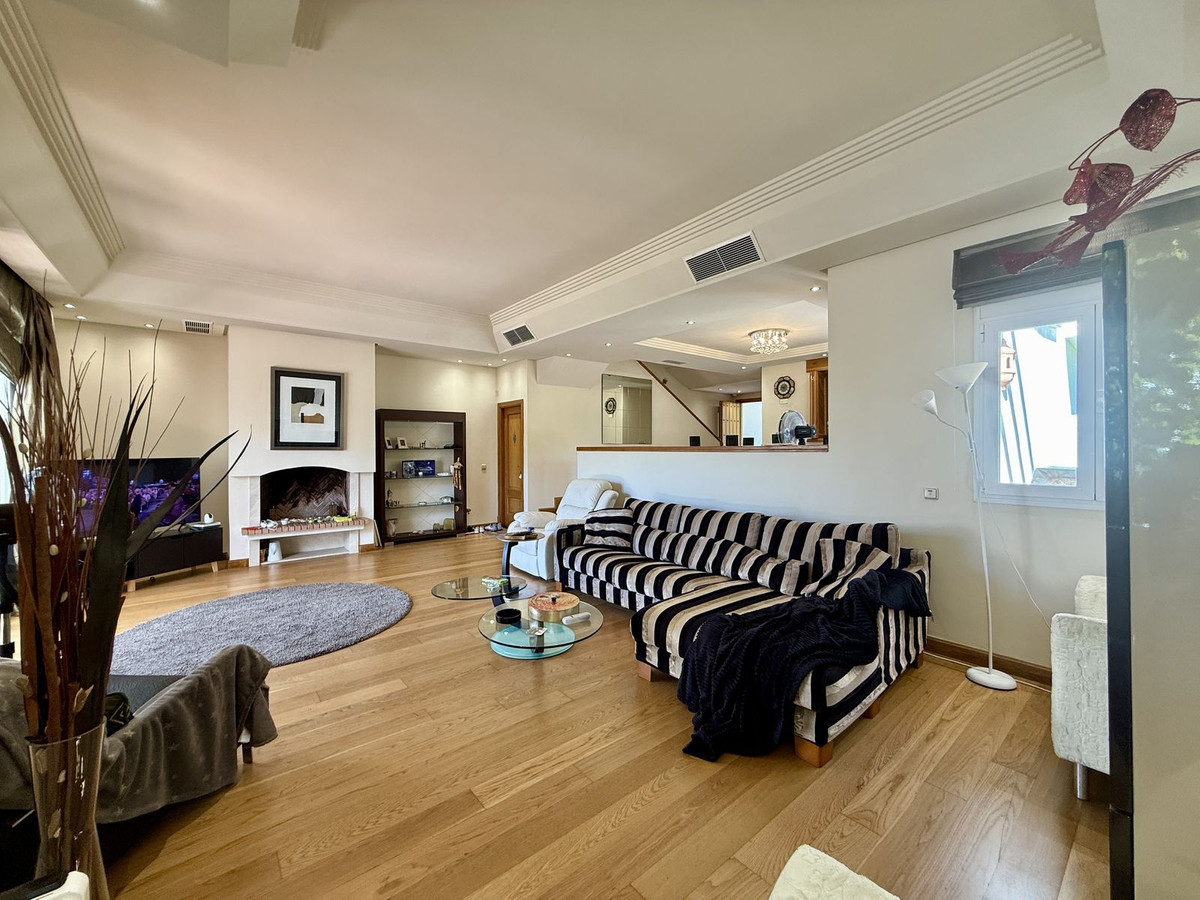 3 bedroom Townhouses for sale in Atalaya – R5147158 3 bedroom Townhouses for sale in Atalaya – R5147158