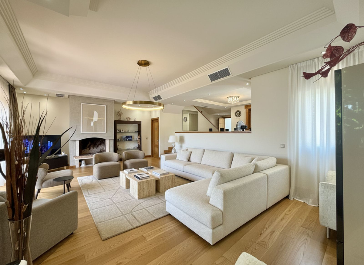 3 bedroom Townhouses for sale in Atalaya – R5147158 3 bedroom Townhouses for sale in Atalaya – R5147158