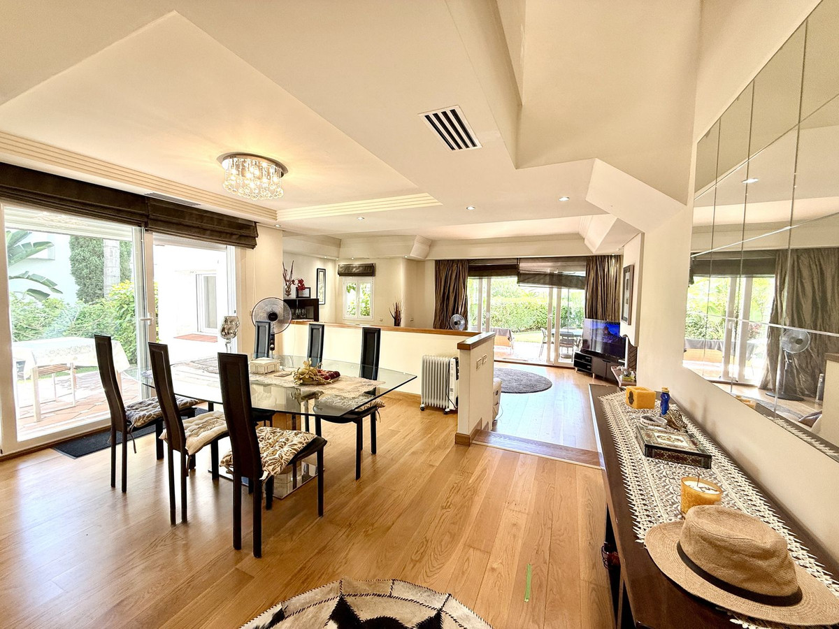 3 bedroom Townhouses for sale in Atalaya – R5147158 3 bedroom Townhouses for sale in Atalaya – R5147158
