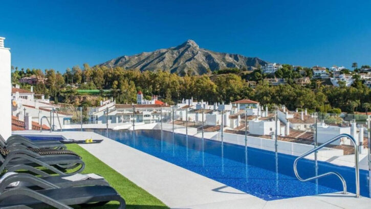 Aticos de 3 dormitorios en venta en Nueva Andalucía – R5166649 Aticos de 3 dormitorios en venta en Nueva Andalucía – R5166649 en