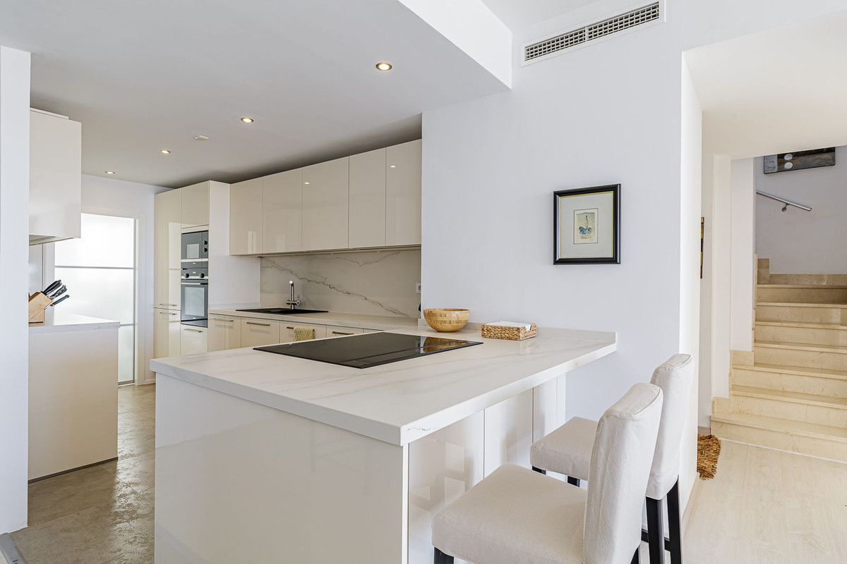 Apartamentos de 2 dormitorios en venta en Nueva Andaluc�a – R5167162 Apartamentos de 2 dormitorios en venta en Nueva Andaluc�a – R5167162