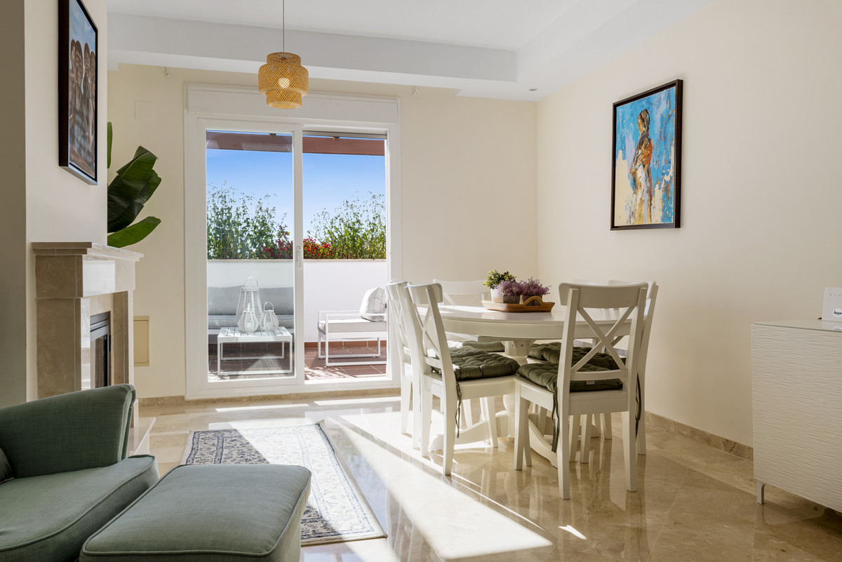 4 bedroom Apartments for sale in Nueva Andalucía – R5032516 4 bedroom Apartments for sale in Nueva Andalucía – R5032516