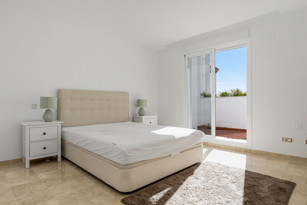 4 bedroom Apartments for sale in Nueva Andalucía – R5032516 4 bedroom Apartments for sale in Nueva Andalucía – R5032516