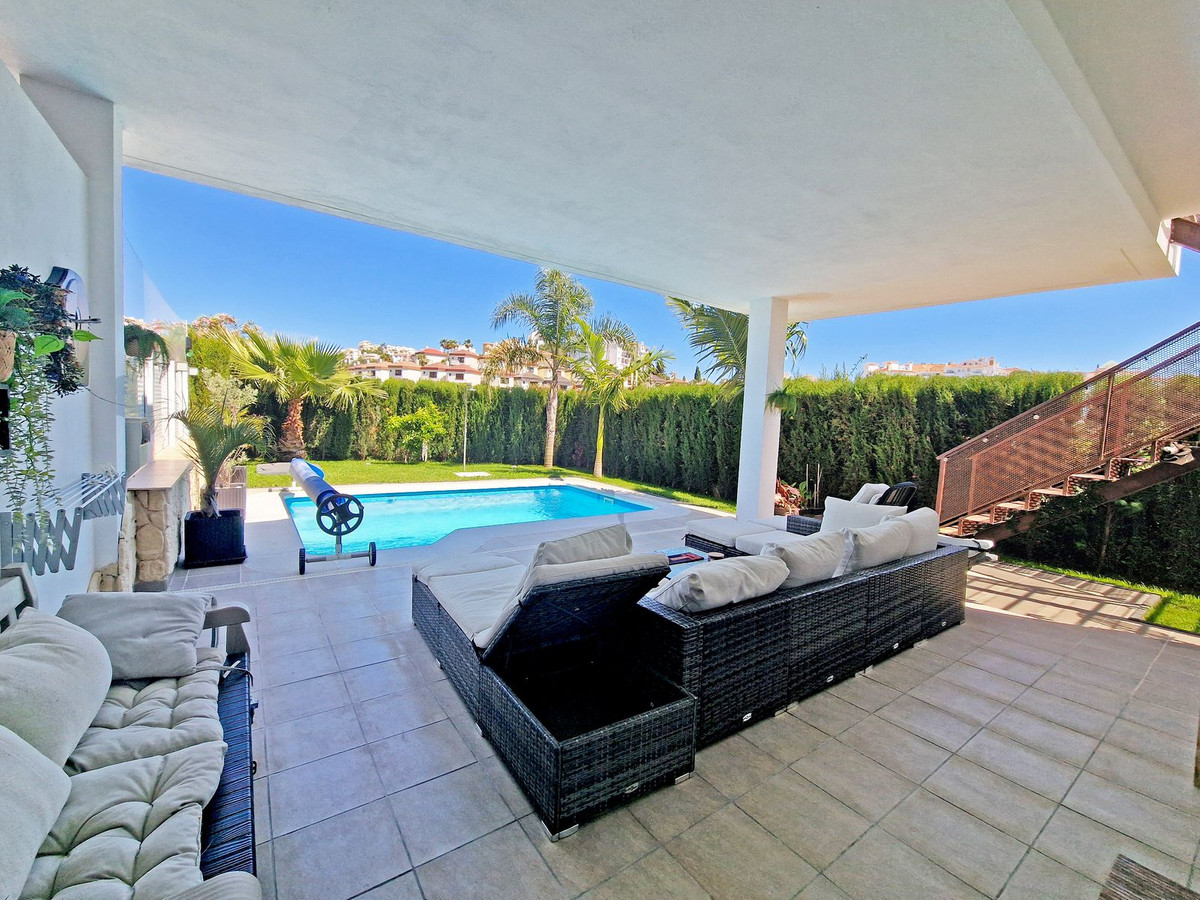 Pareados de 3 dormitorios en venta en Riviera del Sol – R5370256 Pareados de 3 dormitorios en venta en Riviera del Sol – R5370256