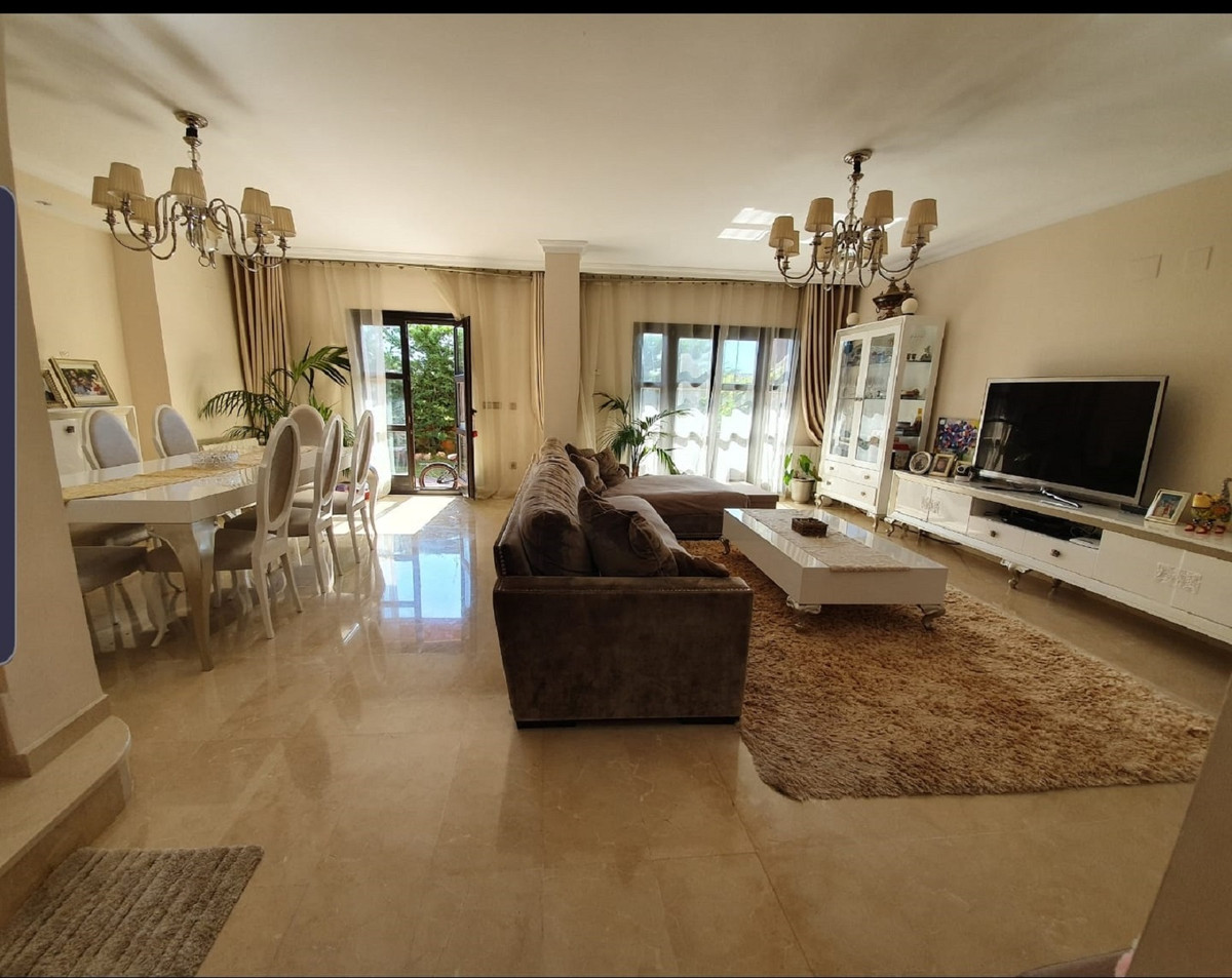 4 bedroom Townhouses for sale in San Pedro de Alcántara – R3651992 4 bedroom Townhouses for sale in San Pedro de Alcántara – R3651992