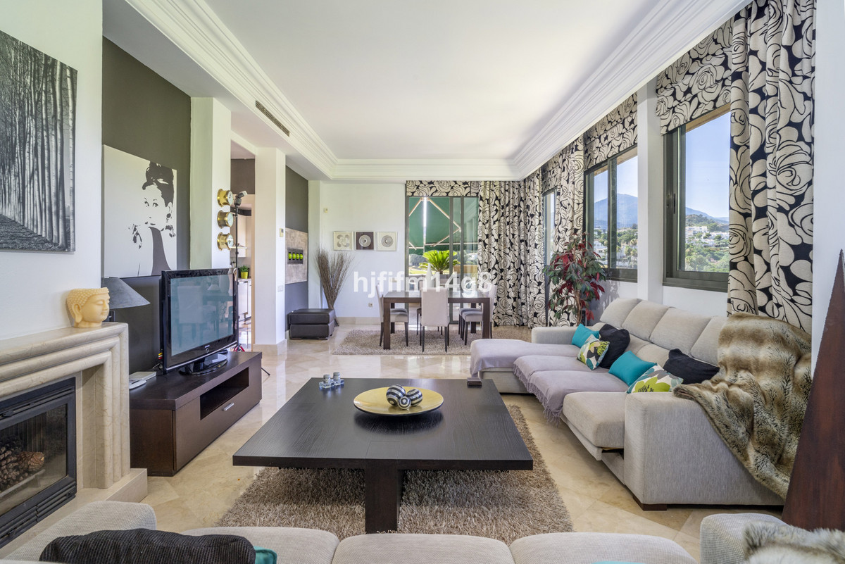 Apartamentos de 2 dormitorios en venta en Nueva Andalucía – R5107045 Apartamentos de 2 dormitorios en venta en Nueva Andalucía – R5107045