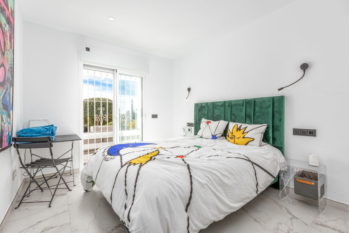 Apartamentos de 2 dormitorios en venta en Nueva Andaluc�a – R4649437 Apartamentos de 2 dormitorios en venta en Nueva Andaluc�a – R4649437