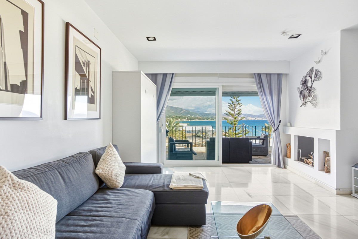 Aticos de 1 dormitorio en venta en Puerto Ban�s – R5214592 Aticos de 1 dormitorio en venta en Puerto Ban�s – R5214592
