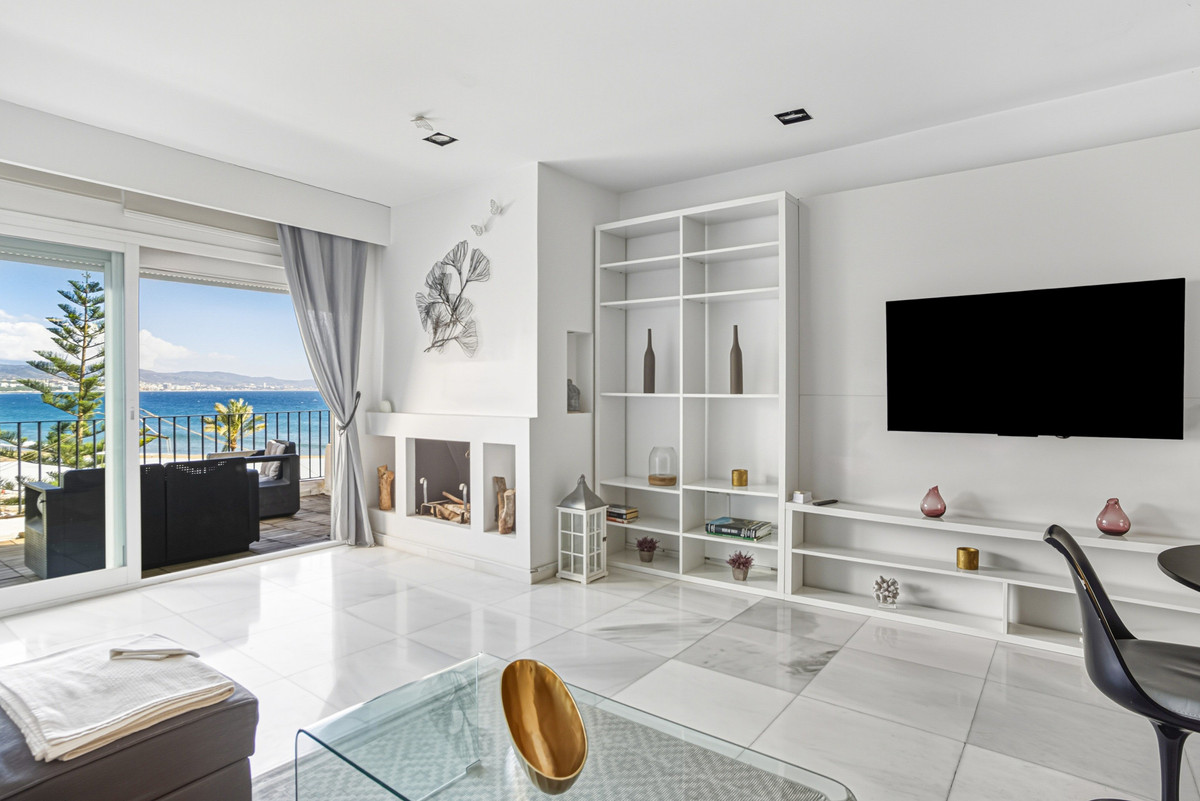 Aticos de 1 dormitorio en venta en Puerto Ban�s – R5214592 Aticos de 1 dormitorio en venta en Puerto Ban�s – R5214592