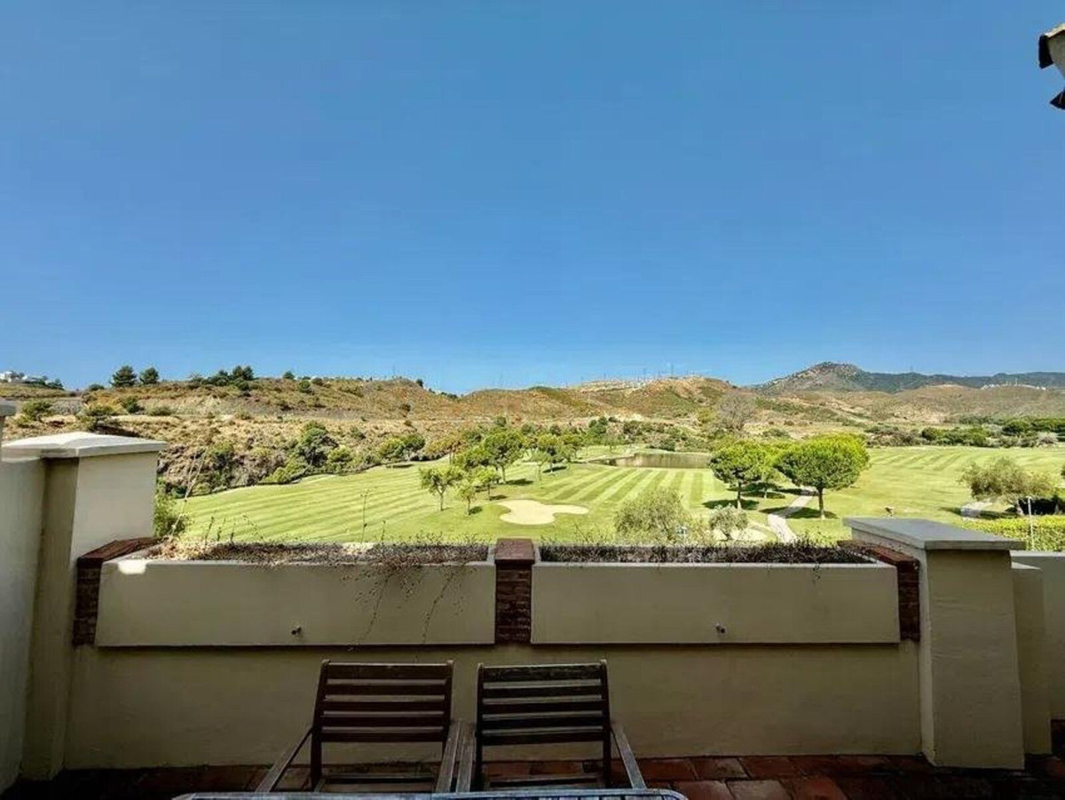Apartamentos de 3 dormitorios en venta en Benahavís – R5110402 Apartamentos de 3 dormitorios en venta en Benahavís – R5110402
