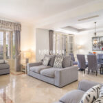 Adosados de 3 dormitorios en venta en Nueva Andalucía – R5080336 Adosados de 3 dormitorios en venta en Nueva Andalucía – R5080336