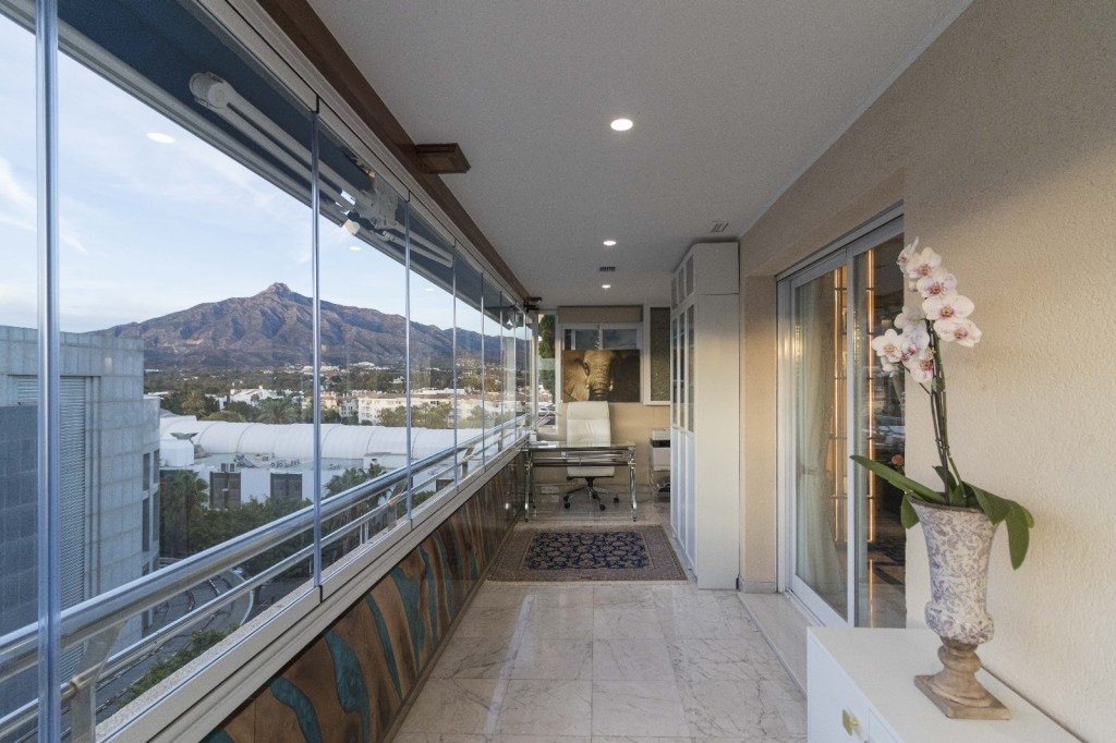Apartamentos de 3 dormitorios en venta en Puerto Banús – R4893922 Apartamentos de 3 dormitorios en venta en Puerto Banús – R4893922