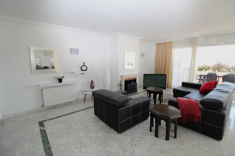 Aticos de 4 dormitorios en venta en Puerto Ban�s – R4583143 Aticos de 4 dormitorios en venta en Puerto Ban�s – R4583143