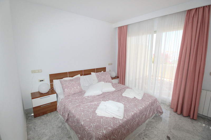 Aticos de 4 dormitorios en venta en Puerto Ban�s – R4583143 Aticos de 4 dormitorios en venta en Puerto Ban�s – R4583143