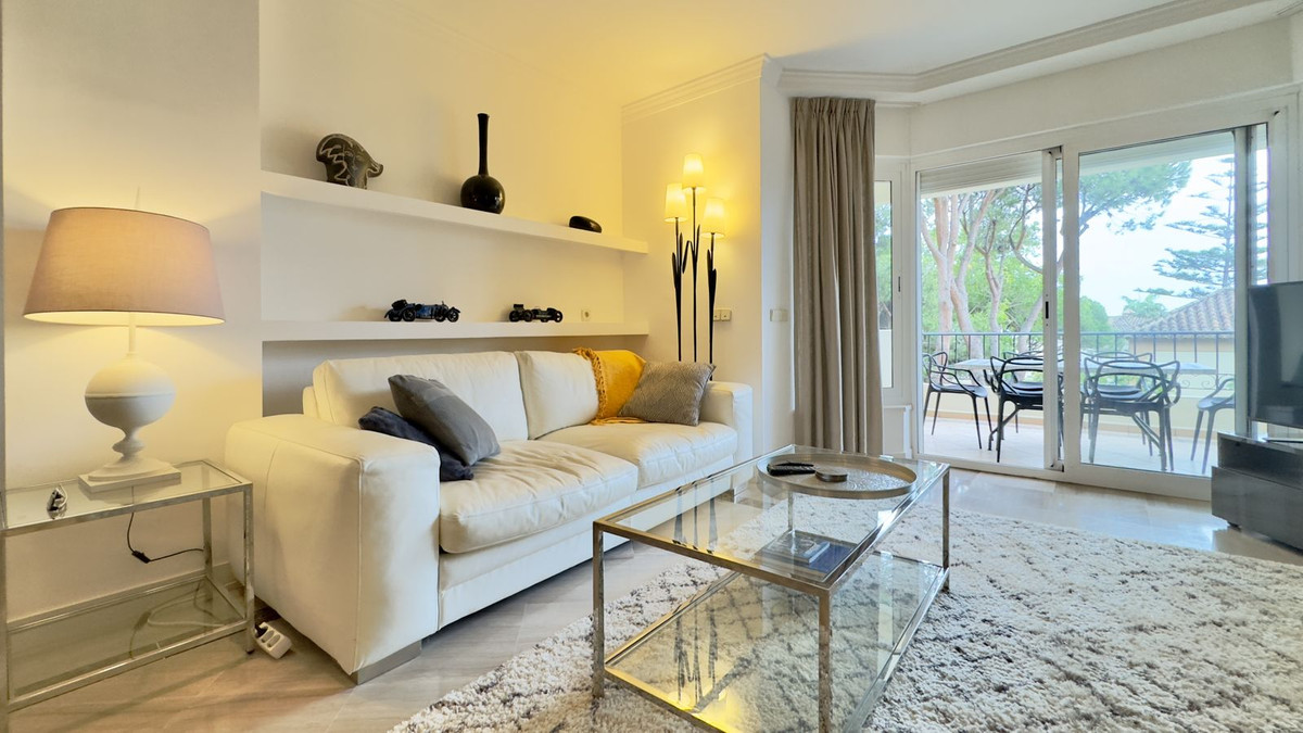 2 bedroom Apartments for sale in Elviria – R5226676 2 bedroom Apartments for sale in Elviria – R5226676