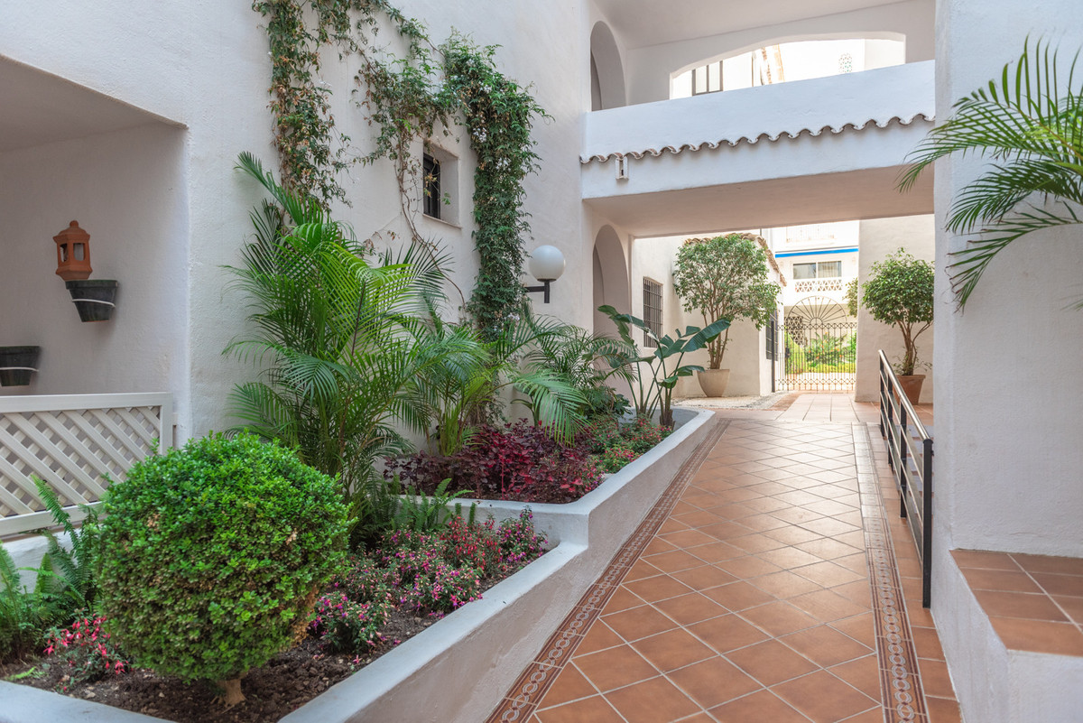 3 bedroom Apartments for sale in Puerto Banús – R4588816 3 bedroom Apartments for sale in Puerto Banús – R4588816
