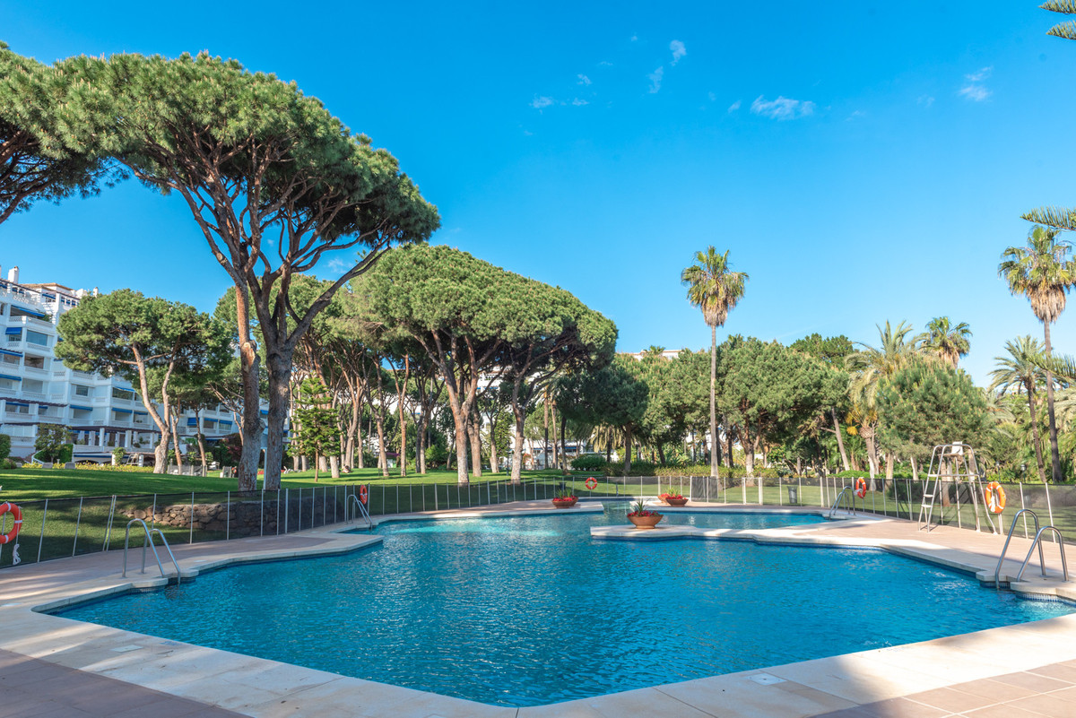 3 bedroom Apartments for sale in Puerto Banús – R4588816 3 bedroom Apartments for sale in Puerto Banús – R4588816