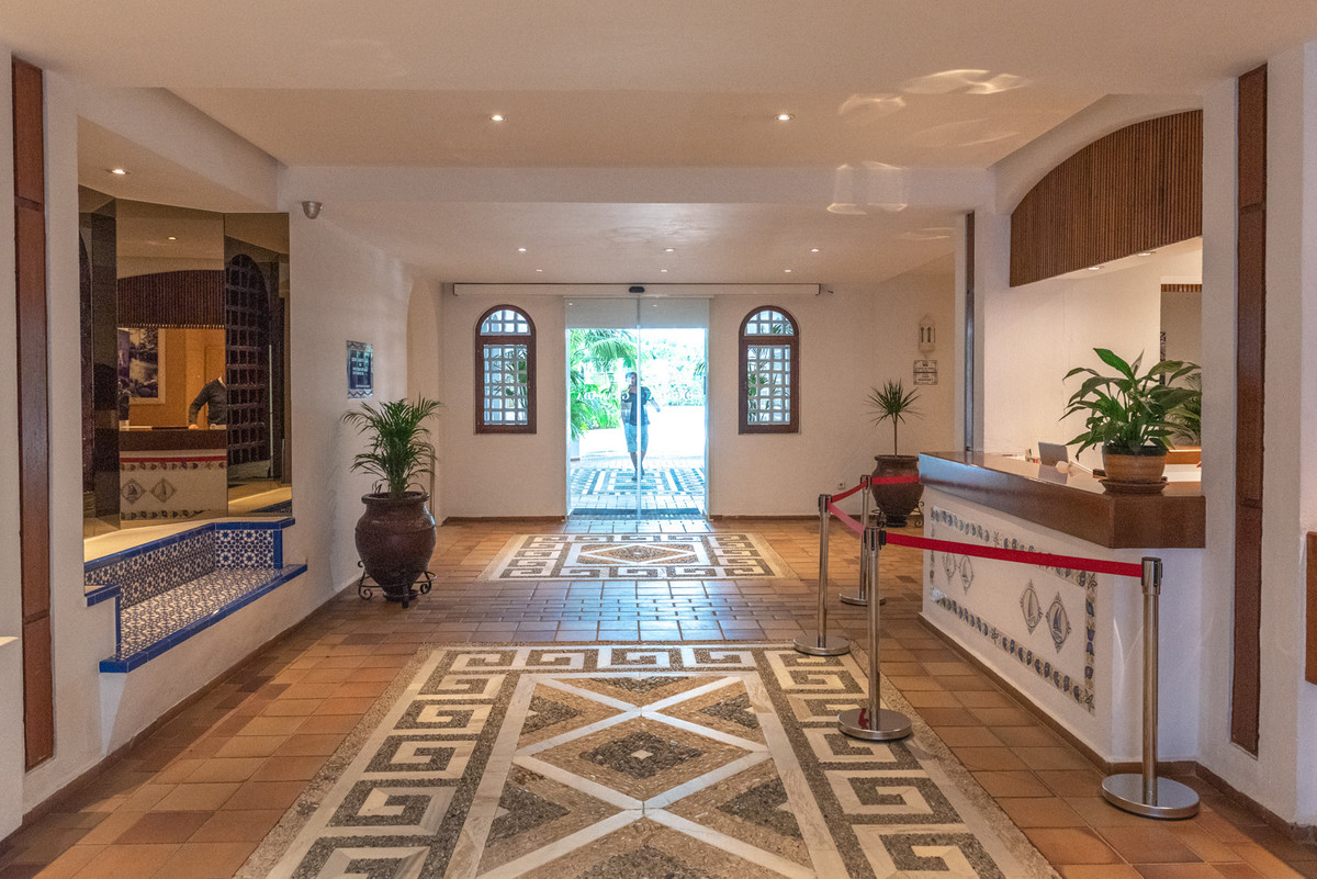 3 bedroom Apartments for sale in Puerto Banús – R4588816 3 bedroom Apartments for sale in Puerto Banús – R4588816