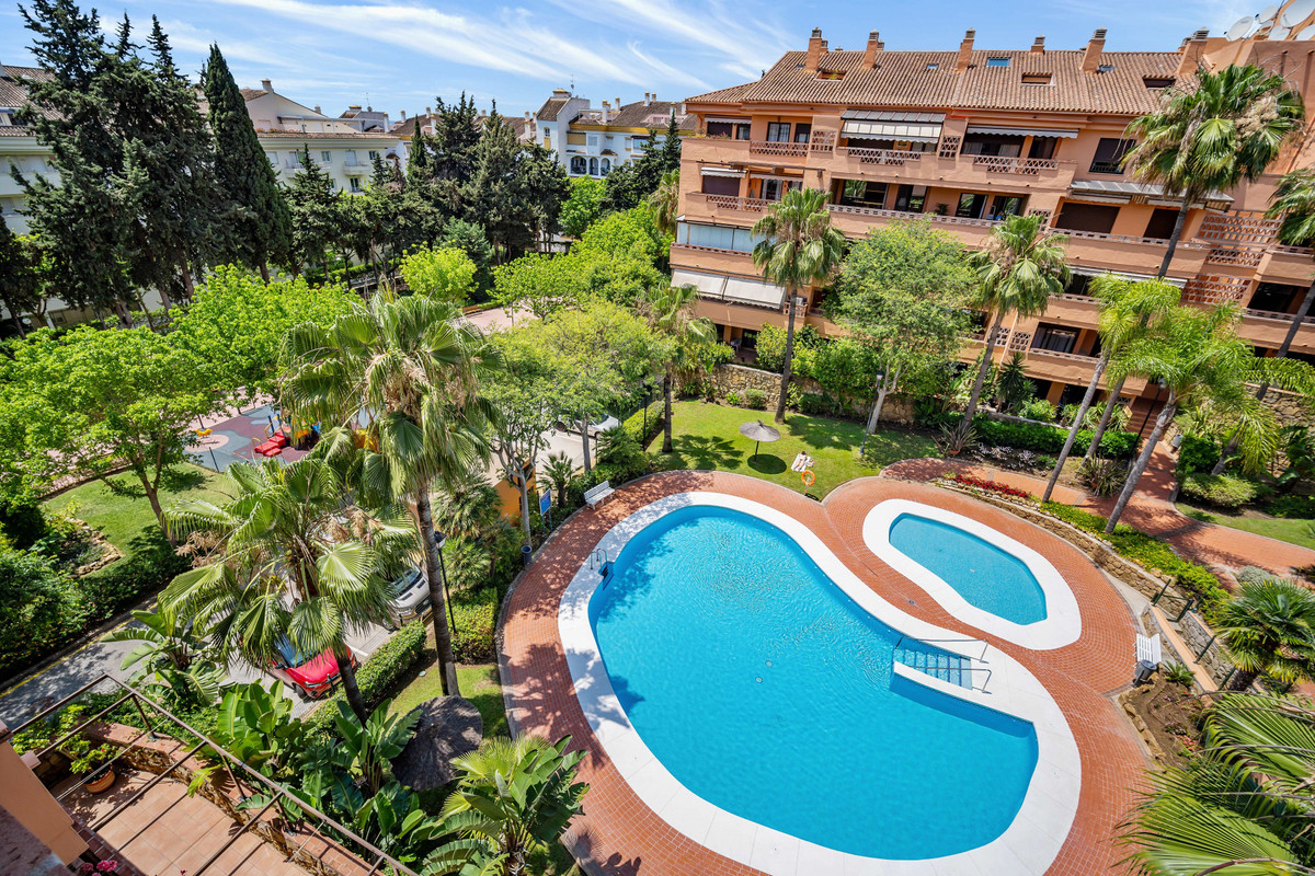 Apartamentos de 3 dormitorios en venta en Milla de Oro – R5370430 Apartamentos de 3 dormitorios en venta en Milla de Oro – R5370430