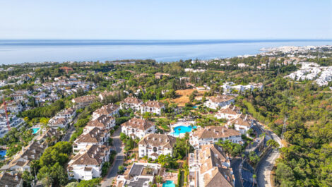 3 bedroom Apartments for sale in Milla de Oro – R5076520