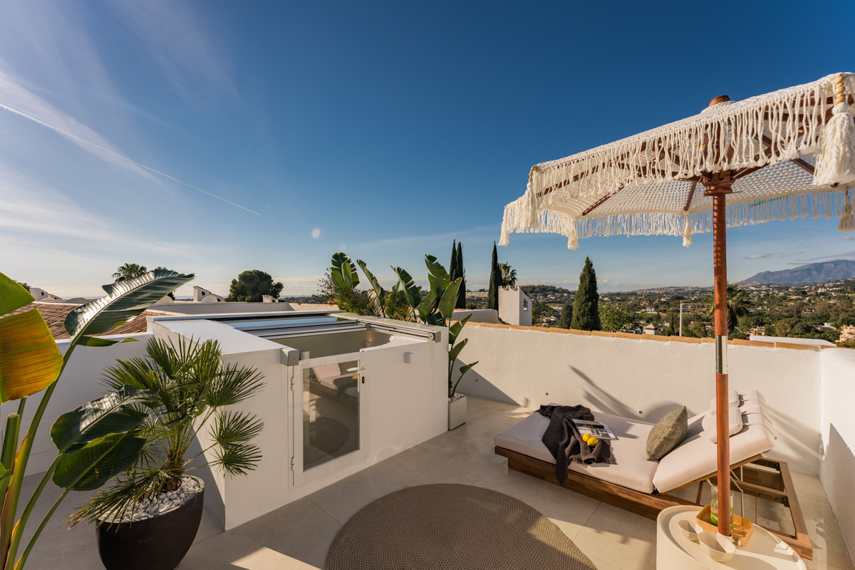 4 bedroom Townhouses for sale in Nueva Andalucía – R5388361 4 bedroom Townhouses for sale in Nueva Andalucía – R5388361