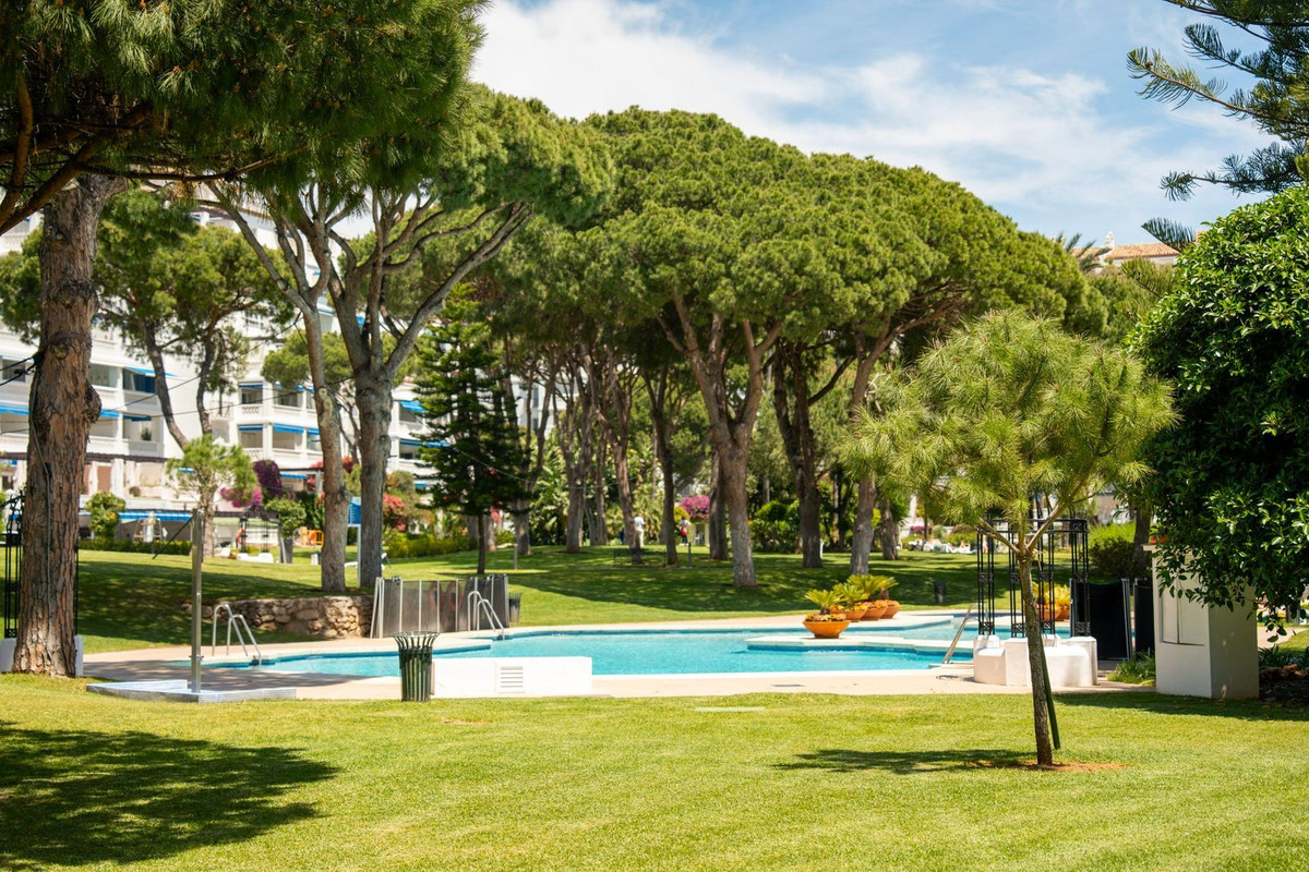 4 bedroom Apartments for sale in Puerto Banús – R5378884 4 bedroom Apartments for sale in Puerto Banús – R5378884