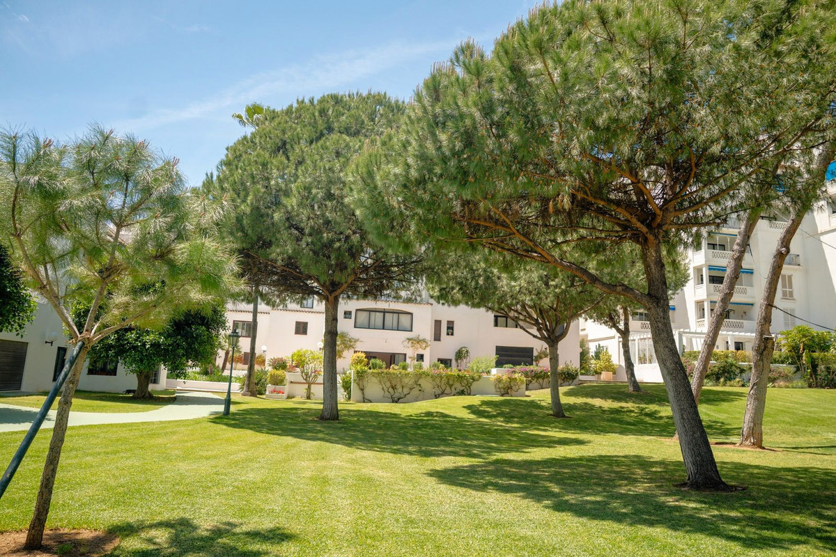 4 bedroom Apartments for sale in Puerto Banús – R5378884 4 bedroom Apartments for sale in Puerto Banús – R5378884