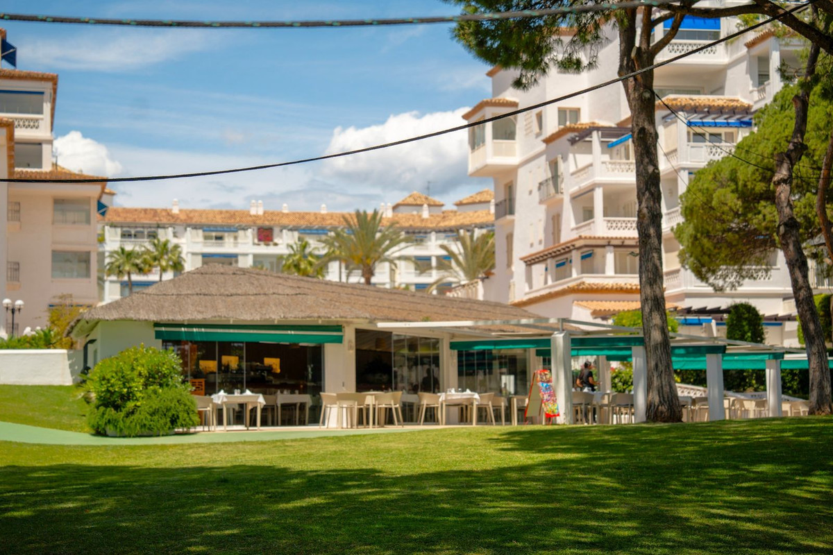 4 bedroom Apartments for sale in Puerto Banús – R5378884 4 bedroom Apartments for sale in Puerto Banús – R5378884
