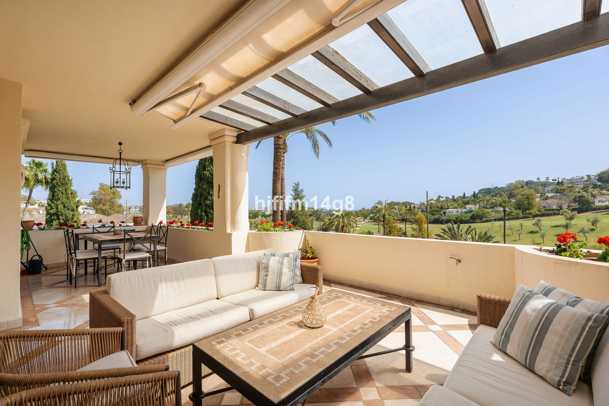 Apartamentos de 3 dormitorios en venta en Nueva Andaluc�a – R5366293 Apartamentos de 3 dormitorios en venta en Nueva Andaluc�a – R5366293
