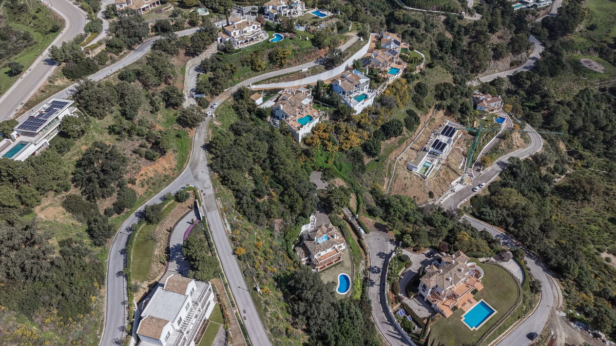 Plots for sale in Benahav�s – R5205529 Plots for sale in Benahav�s – R5205529