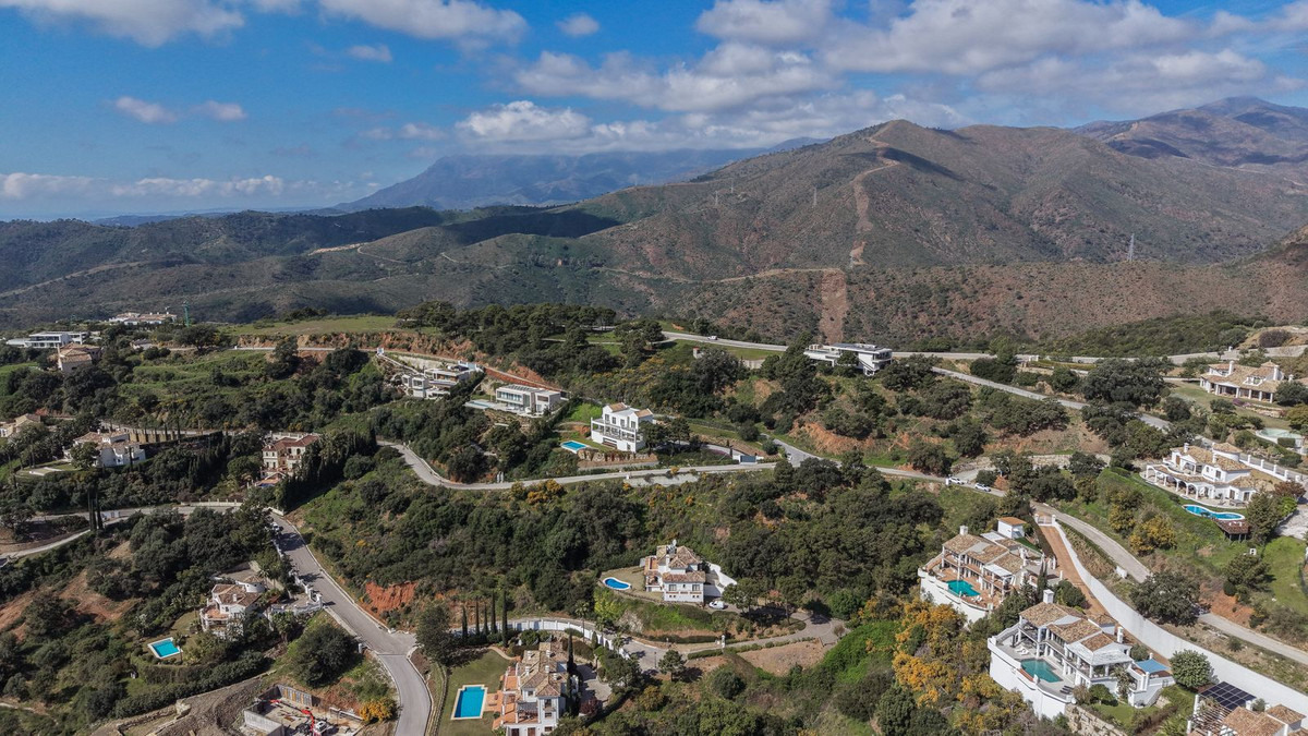 Plots for sale in Benahav�s – R5205529 Plots for sale in Benahav�s – R5205529