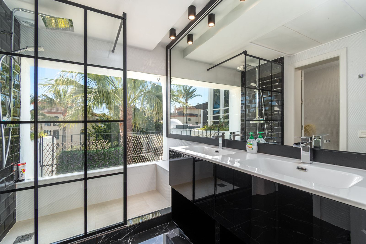 4 bedroom Apartments for sale in Puerto Ban�s – R5350234 4 bedroom Apartments for sale in Puerto Ban�s – R5350234