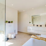 Villas de 6 dormitorios en venta en Marbella – R4659478 Villas de 6 dormitorios en venta en Marbella – R4659478