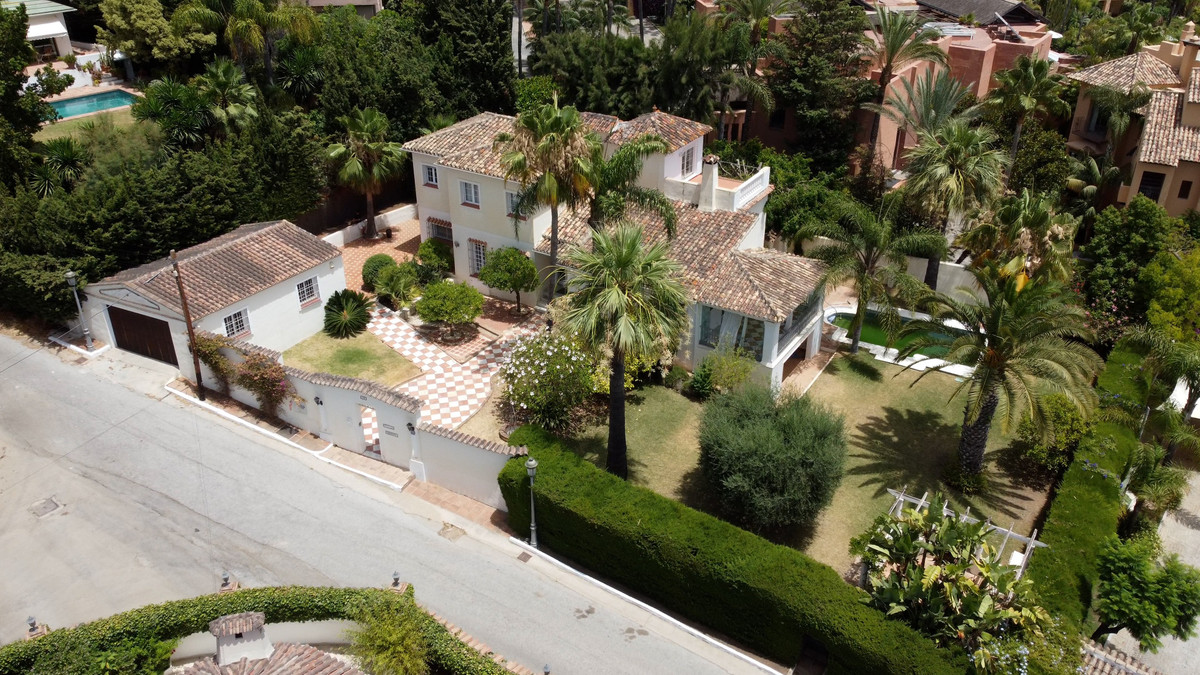 5 bedroom Villas for sale in Nagüeles – R4820545 5 bedroom Villas for sale in Nagüeles – R4820545