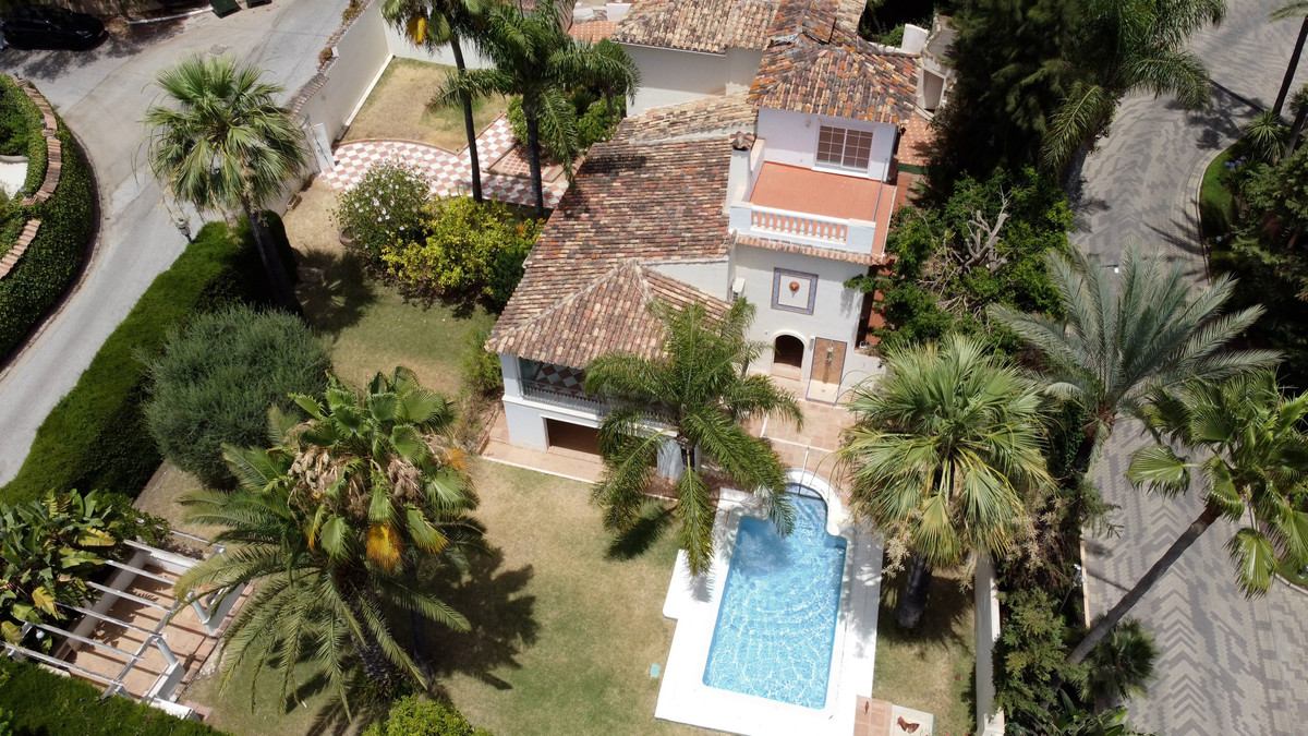 5 bedroom Villas for sale in Nagüeles – R4820545 5 bedroom Villas for sale in Nagüeles – R4820545