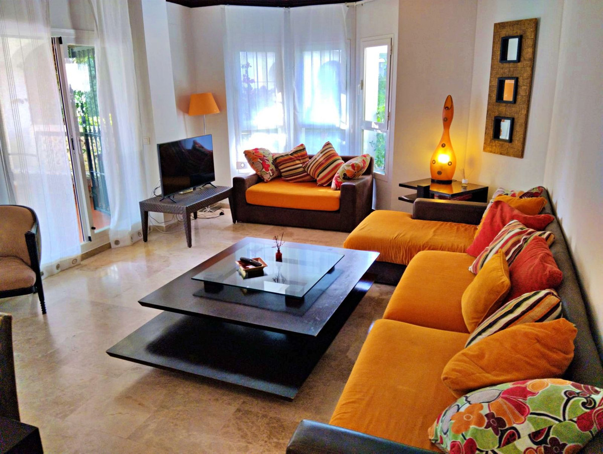 Apartamentos de 2 dormitorios en venta en Nueva Andaluc�a – R5299651 Apartamentos de 2 dormitorios en venta en Nueva Andaluc�a – R5299651