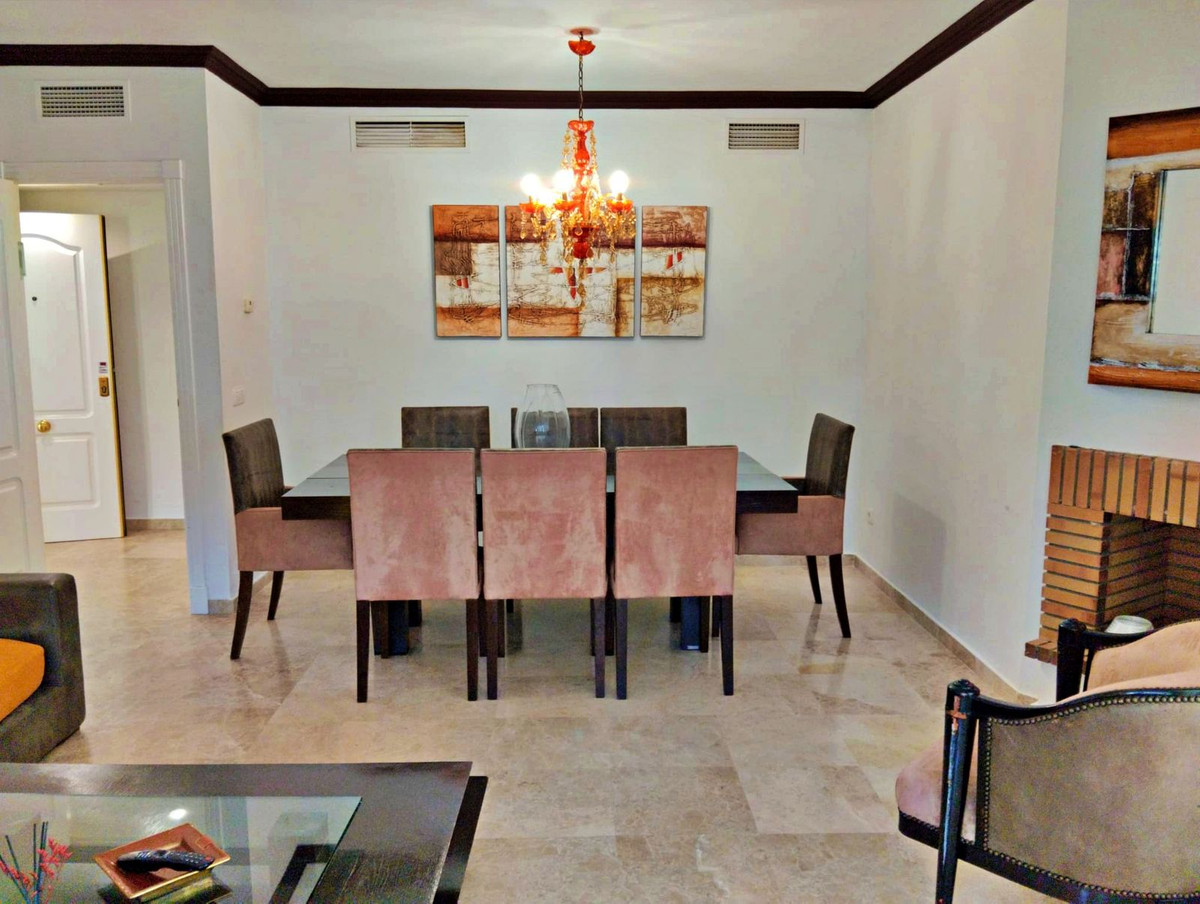 Apartamentos de 2 dormitorios en venta en Nueva Andaluc�a – R5299651 Apartamentos de 2 dormitorios en venta en Nueva Andaluc�a – R5299651