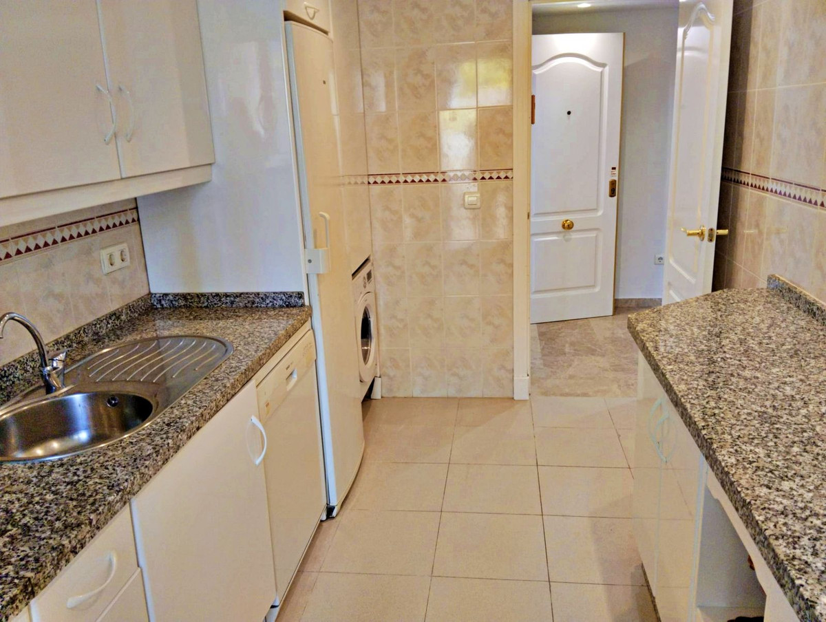 Apartamentos de 2 dormitorios en venta en Nueva Andaluc�a – R5299651 Apartamentos de 2 dormitorios en venta en Nueva Andaluc�a – R5299651